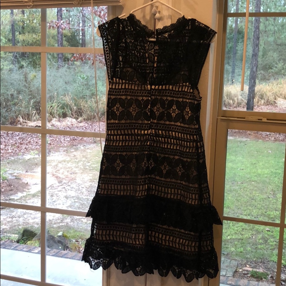 Dress - Picture 5 of 7